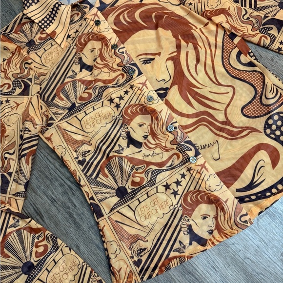 House of Sunny • Let’s Get Out Of Here Shirt - Picture 5 of 12